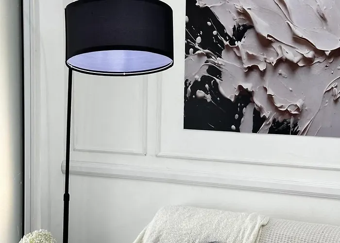 Cozy Transient Uno شقة *